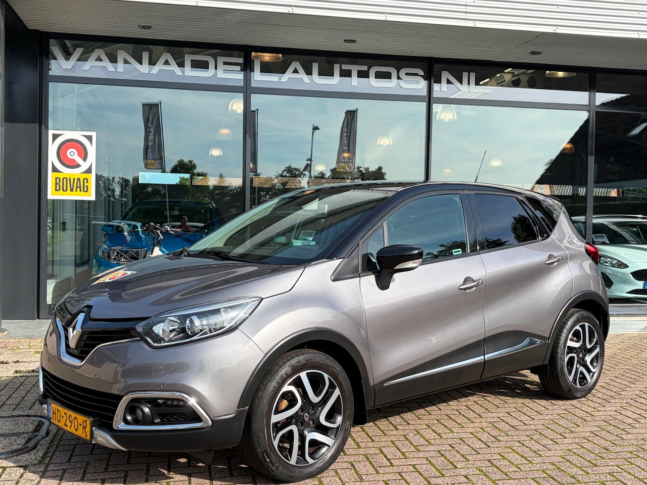 Renault Captur - 0.9 TCe Xmod 1e Eig! Leer Navi Camera Clima Cruise Trekhaak NL-Auto NAP! - AutoWereld.nl