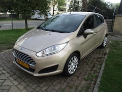 Ford Fiesta - 1.0 Style//MET EEN NIEUWE DISTRIBUTIE RIEM//