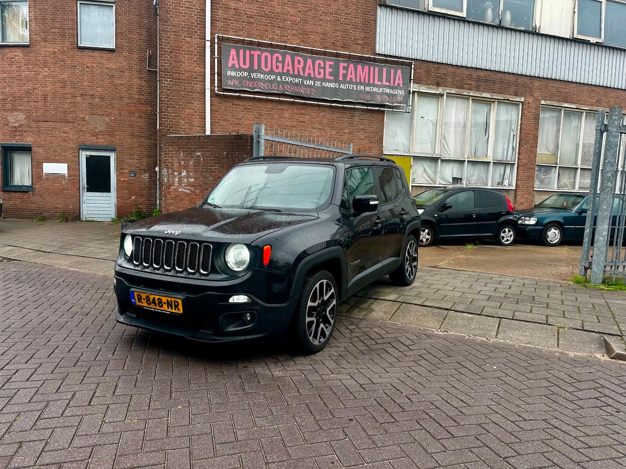 Jeep Renegade - 1.4 MultiAir Limited 1.4 MultiAir Limited Nieuwe APK - AutoWereld.nl