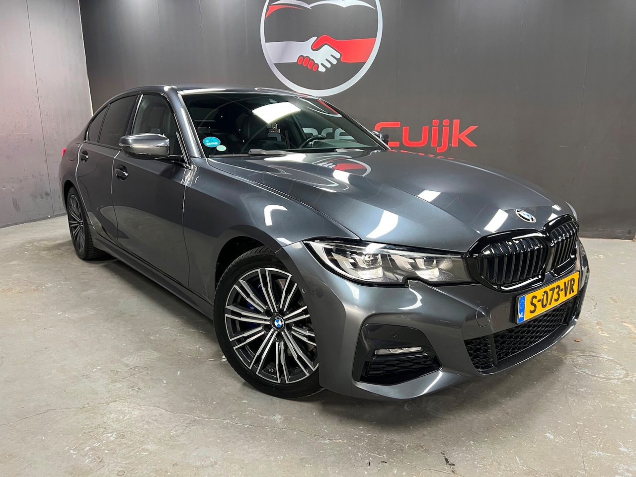 BMW 3-serie - 330e High Executive | Camera | Alcantara | Stoelverw. | Digital | - AutoWereld.nl