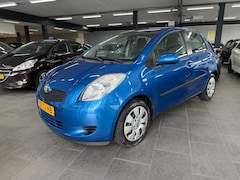 Toyota Yaris - 1.3 VVTi Sol MMT automaat 5-deurs airco elektrische ramen+spiegels trekhaak