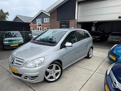 Mercedes-Benz B-klasse - 200 Turbo |AUTOMAAT|NIEUWE APK|PARKSENSOR|STOELVERWARMING|STUURBEDIENING|AIRCO|CLIMATE|TRE