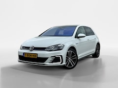Volkswagen Golf - 1.4 TSI PHEV GTE / Pano / Virtual / Leder/ Dodehoek