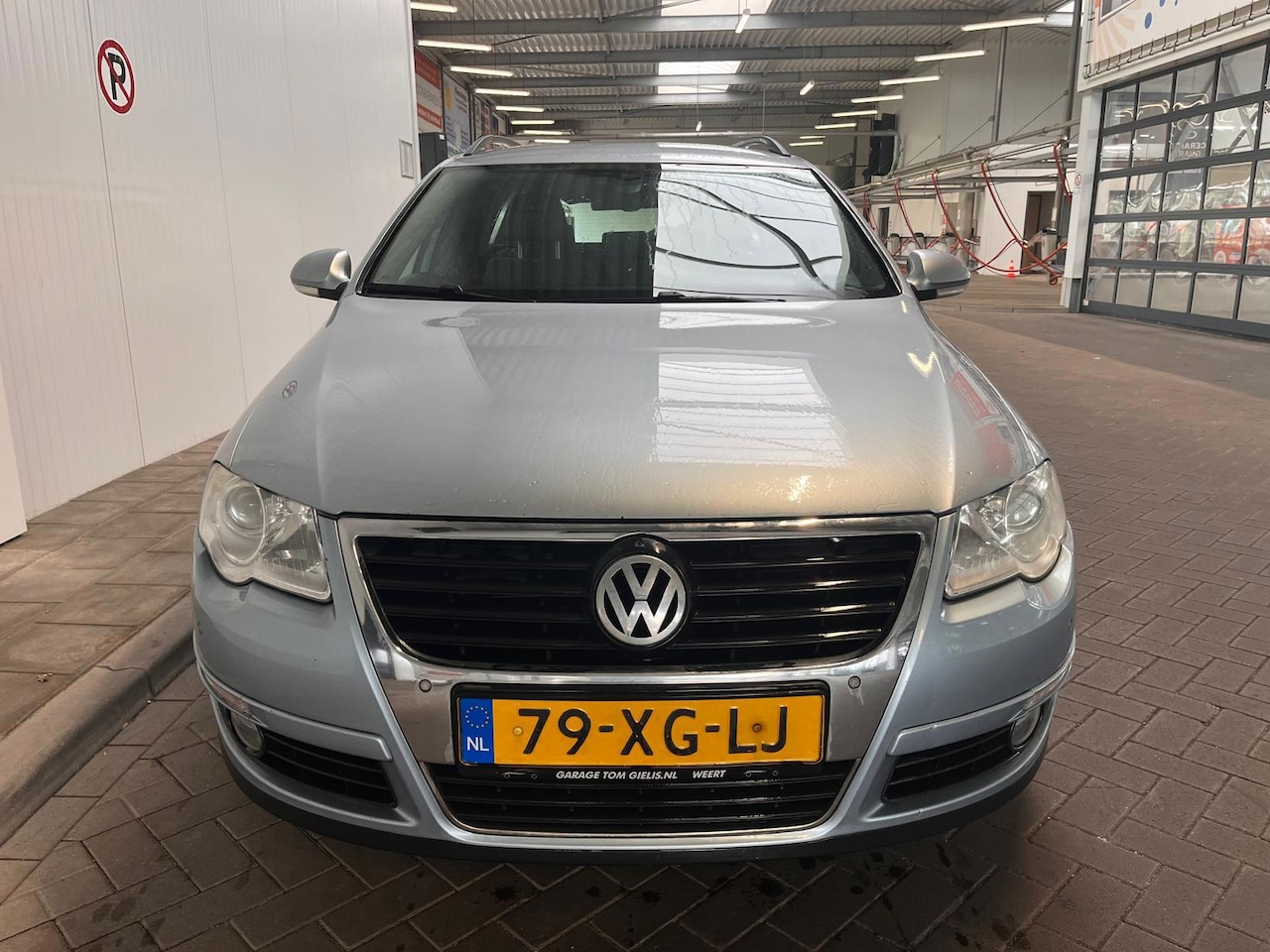 Volkswagen Passat Variant - 2.0 FSI Comfortline Business 2.0 FSI Comfortline Business - AutoWereld.nl