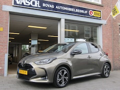 Toyota Yaris - 1.5 Hybrid 115 First Edition All-In Prijs Bi-Tone