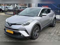Toyota C-HR - 1.8 Hybrid Executive / STOELVERWARMING / JBL / TREKHAAK / NAP