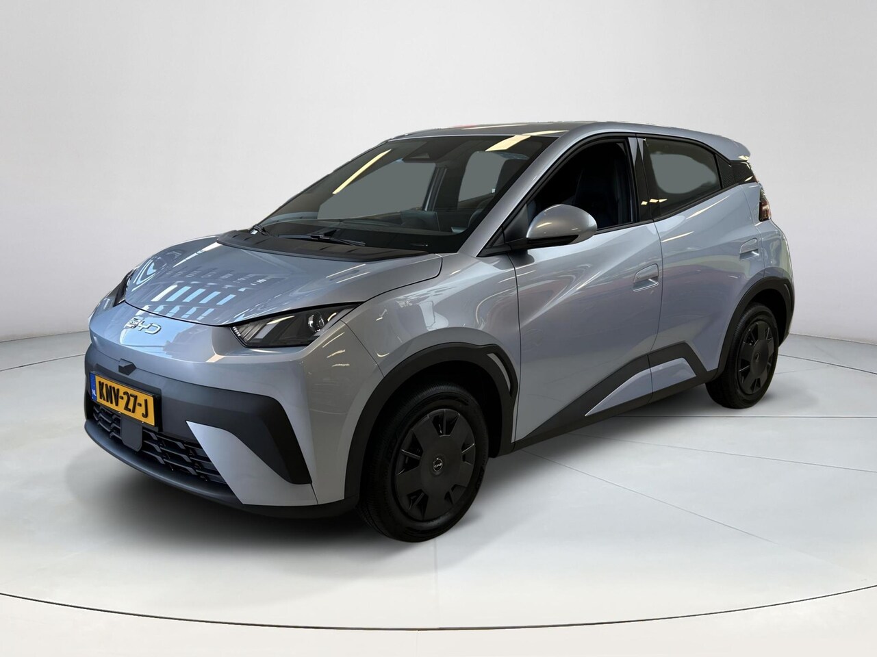 BYD Dolphin Surf - Active 30 kWh | Direct Leverbaar | Achteruitrijcamera | 220 km WLTP | €2000 Voordeel - AutoWereld.nl