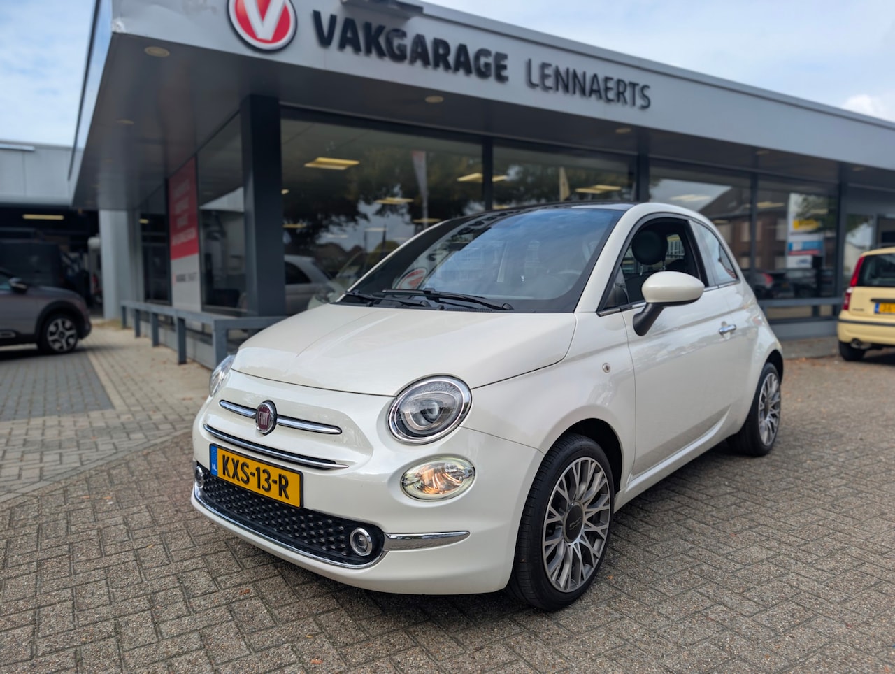 Fiat 500 - 1.2 Star 16"LM, carplay, pdc, ect. Rijklaarprijs / 12 mnd Bovag garantie - AutoWereld.nl