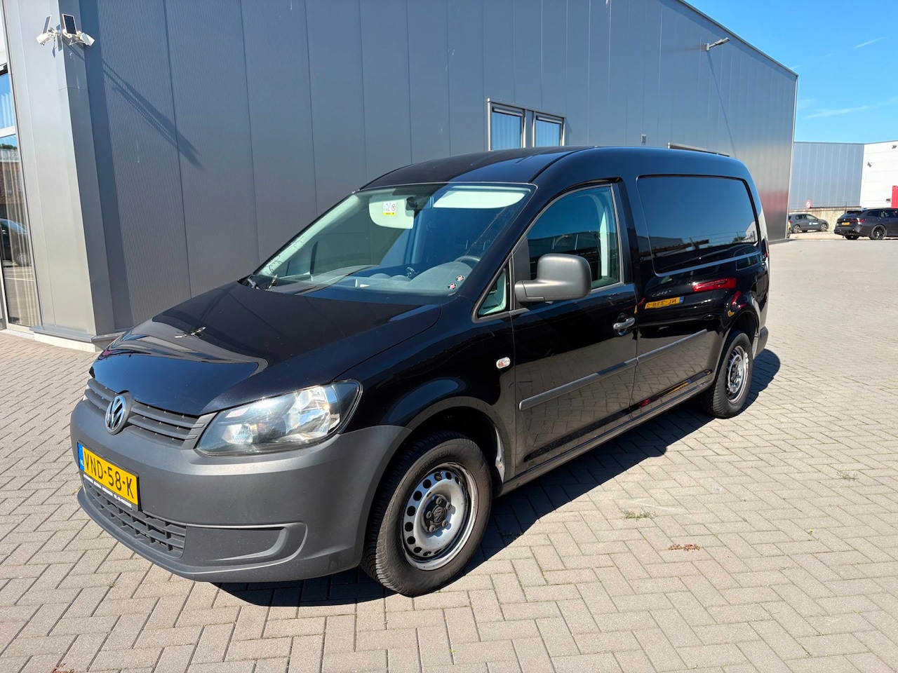 Volkswagen Caddy Maxi - 1.6 TDI L2H1 BMT Comfortline - AutoWereld.nl