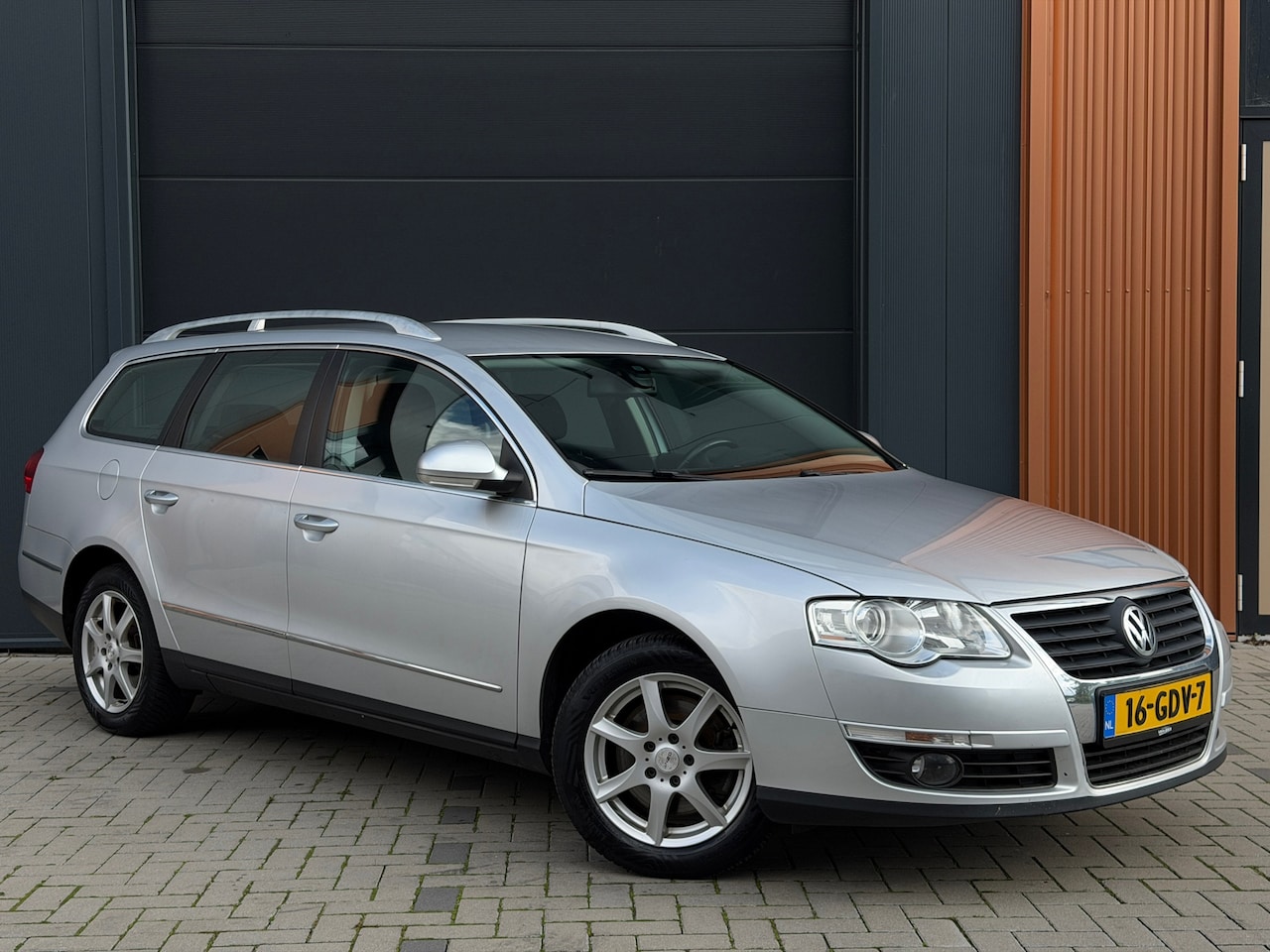 Volkswagen Passat Variant - 1.8 TFSI Comfortline|CarPlay|Cruise Control|Climate Control - AutoWereld.nl