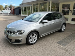 Volkswagen Golf - 1.2 TSI Trendline PDC/CLIMAT/NAVI