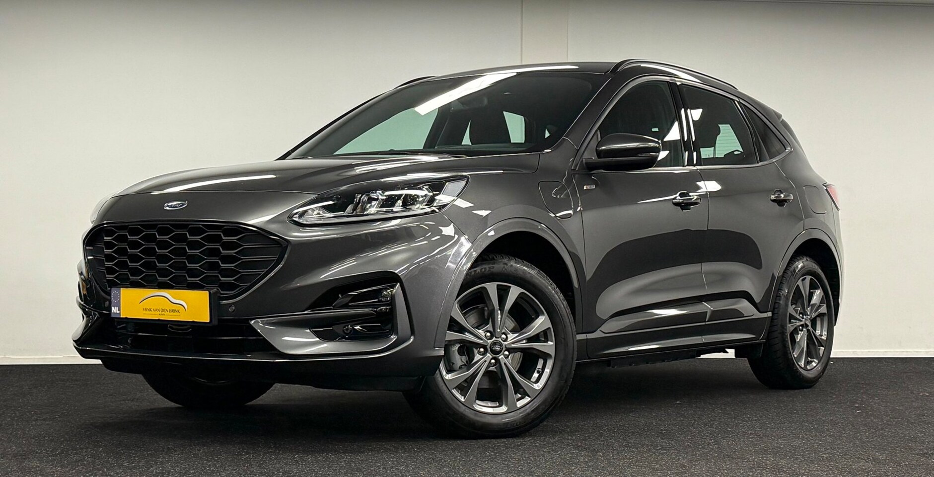 Ford Kuga - 2.5 PHEV ST-Line *224PK*Navi*Camera*Carplay*LmVelgen* - AutoWereld.nl