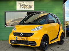 Smart Fortwo coupé - 1.0 mhd Bumble Bee|Panoramadak|Camera|Navigatie|Elektr.ramen|NAP|Automaat|