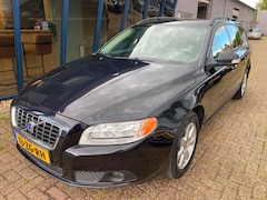 Volvo V70 - 2.5T Kinetic 200PK NL-AUTO Youngtimer