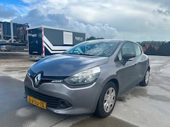 Renault Clio - Clio 0.9 TCe Authentique | 2014 | Benzine | Handgeschakeld | SCHADE AUTO