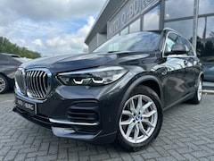 BMW X5 - XDrive45e Executive | Automaat | Luchtvering | Elek Trekhaak | LEder | LED | LMV | 360* Ca