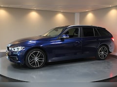 BMW 3-serie Touring - 318i Executive *Automaat* 2de Eigenaar|Dealer OH|Trekhaak|Cruise|Navi|PDC|18''Velgen|NAP