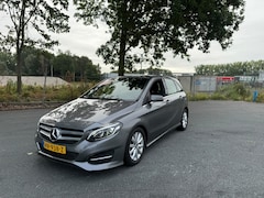 Mercedes-Benz B-klasse - 180 d Lease Edition COMPLEET MET TAXI METERS ZO UIT HET WERK