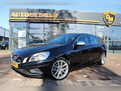 Volvo V60 - 2.0T 203PK R-Design | Automaat | Navi | Stoelverwarming |