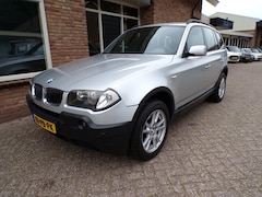 BMW X3 - 2.5i Executive Automaat / Leder / Navi