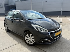 Peugeot 208 - 1.2 PureTech Blue Lion Scherm AIRCO APK 2027 5DR