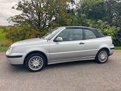 Volkswagen Golf Cabriolet - 1.8 Trendline een nette strakke auto Kmstand NAP