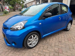 Toyota Aygo - 1.0 VVT-i Now AIRCO LM VELGEN ORG 97788 KM NAP KLEINE BEURT GEHAD, NW APK, NETTE STAAT