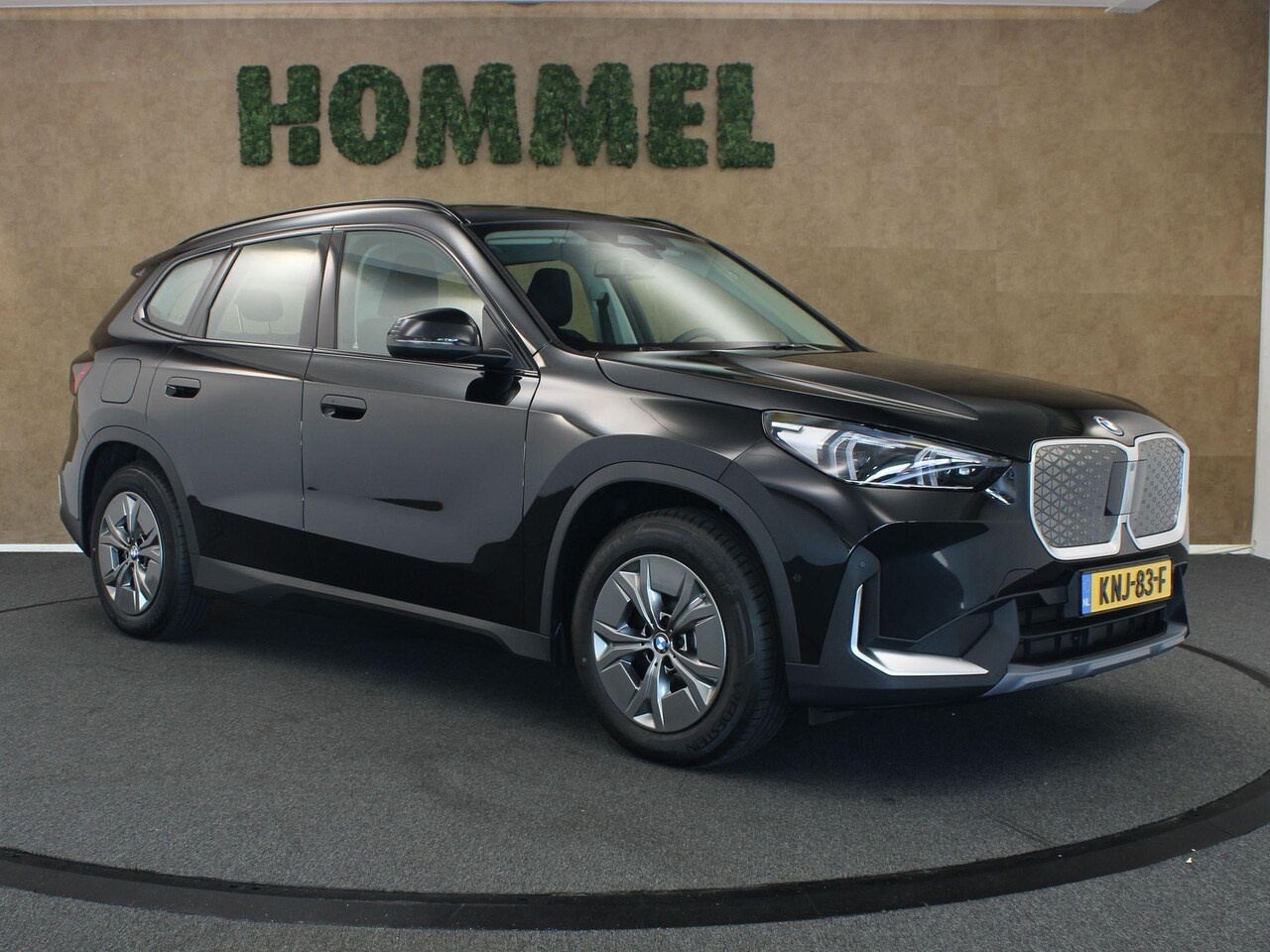 BMW iX1 - xDrive30 67 kWh M Sport Edition AWD - NIEUWE AUTO! - ORIGINEEL NEDERLANDSE AUTO -AANHANGER - AutoWereld.nl