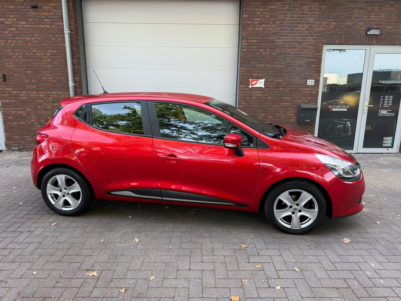 Renault Clio - 1.2 Dynamique|AUTOMAAT|AIRCO|NAVI|NEW APK - AutoWereld.nl