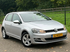 Volkswagen Golf - 1.2 TSI Highline /Navi/Stoelverwarming/Airco/