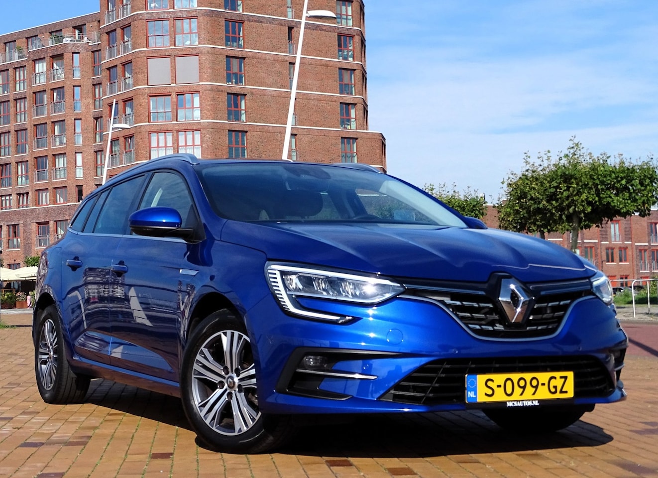 Renault Mégane Estate - 1.5 DCi Automaat Sport (9950 ex/ex) - AutoWereld.nl