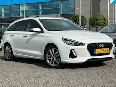 Hyundai i30 Wagon - 1.4 T-GDI PremiumNAVI/CAMERA/CARPLAY
