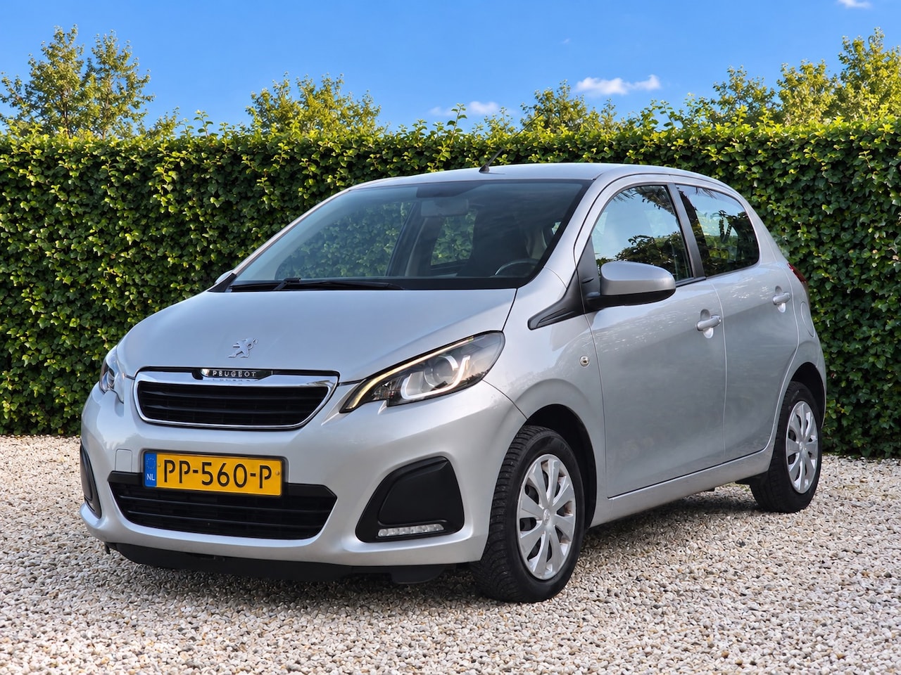 Peugeot 108 - 1.0 e-VTi Envy Airco/5drs./LED/Bluetooth - AutoWereld.nl