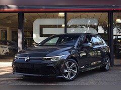 Volkswagen Golf - 1.5 eTSI R-Line DSG |NAVIGATIE|CARPLAY|ADAPTIVE|ST