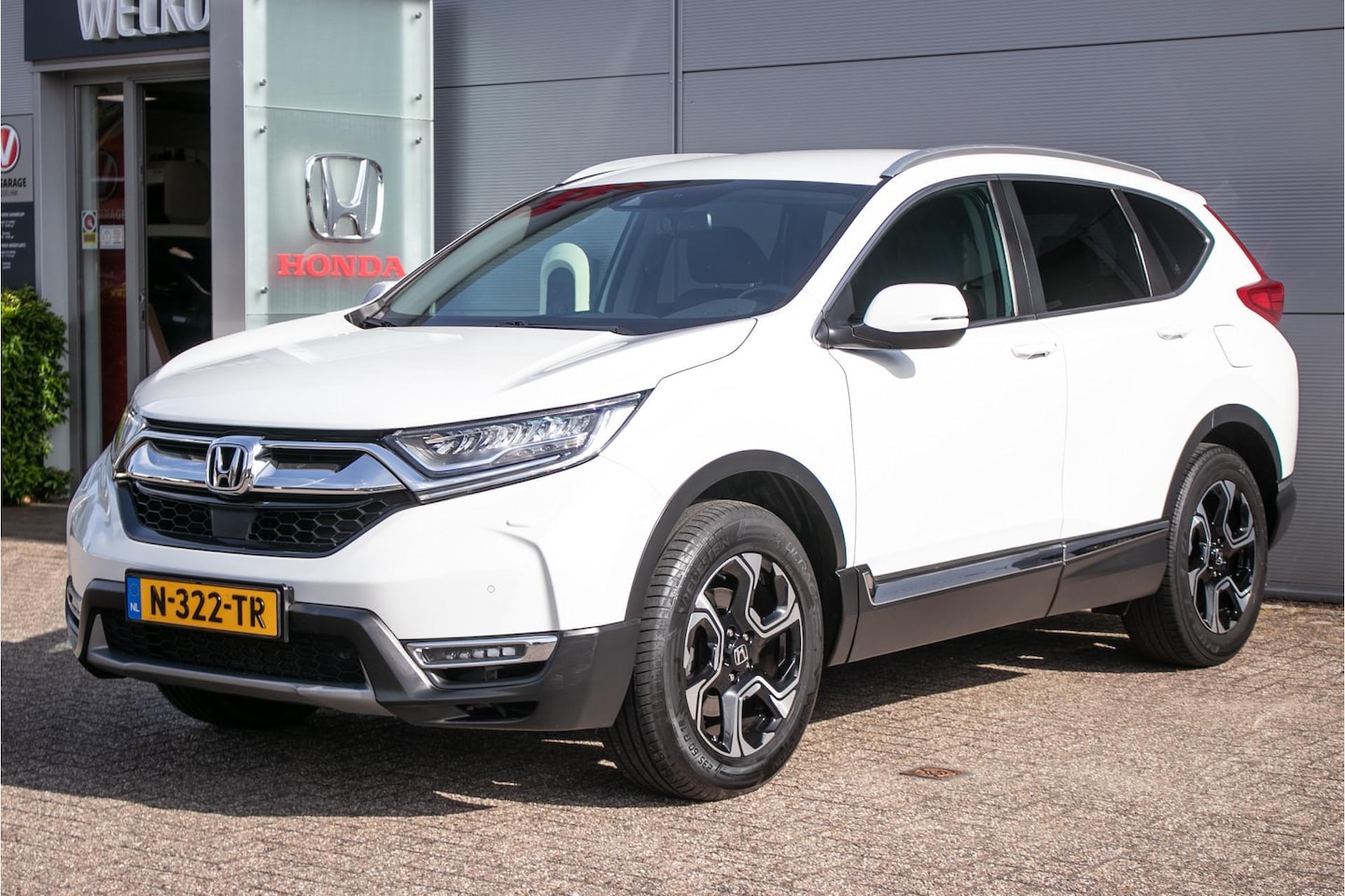 Honda CR-V - 1.5 AWD AUT. Lifestyle - Dealerond. | Trekhaak | Leer | Ad. cruise - AutoWereld.nl