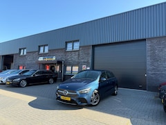 Mercedes-Benz B-klasse - 180 Business Solution AMG | 3/6/12MND GARANTIE | AUTOMAAT | LED | CRUISE | CARPLAY | DAB |