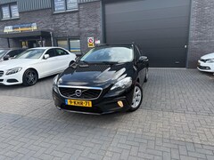 Volvo V40 Cross Country - 1.6 T4 Momentum | 2E EIGENAAR | 3/6 OF 12 MND GARANTIE | NAVI | CRUISE |TREKHAAK | DEALER