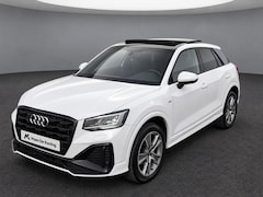 Audi Q2 - 35 TFSI/150PK S Line · Panoramadak · SONOS Audio · Camera · Apple/Android Car Play · Leder