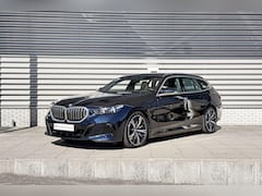 BMW 5-serie Touring - 550e xDrive