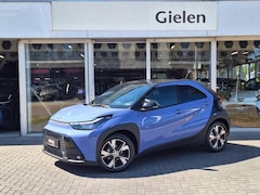 Toyota Aygo X - 1.5 Hybrid Pulse Plus | Lavender, Bi-Tone, Stoelverwarming, Climate control, Startknop, LE