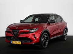Alfa Romeo Junior - 1.2 Turbo Hybrid Ibrida Ti Pano Stoelverwarming Massage Camera