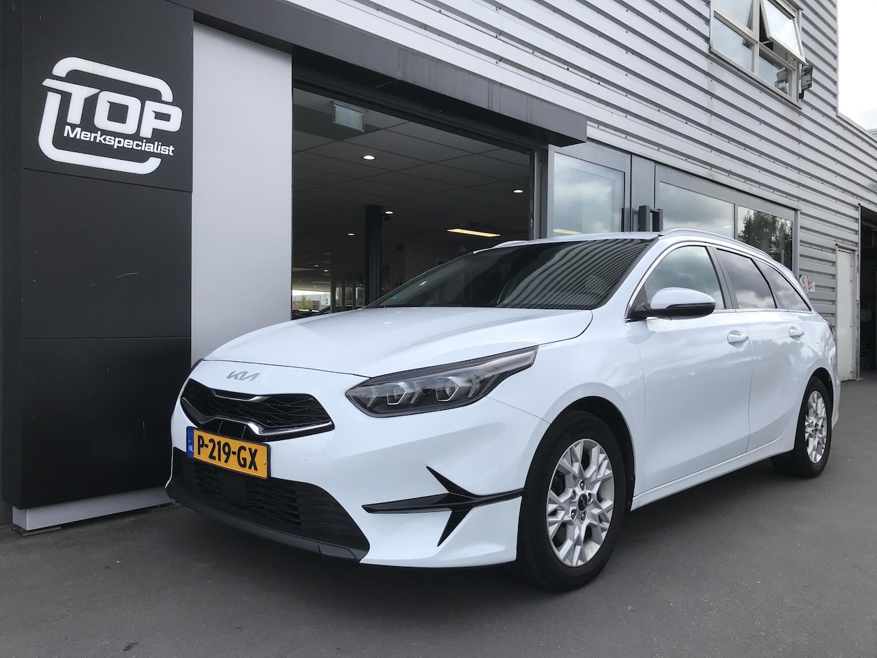 Kia Cee'd Sportswagon - Ceed 1.5 DynamicPlusLine 7 JAAR GARANTIE - AutoWereld.nl