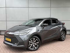Toyota C-HR - 2.0 Plug-in Hybrid 220 Dynamic | Camera | Stoel & Stuurverwarming | Navigatie | PHEV |