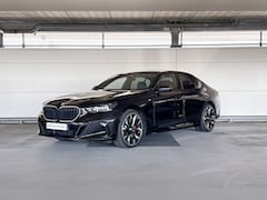 BMW 5-serie - Sedan 520i M-Sport Pro