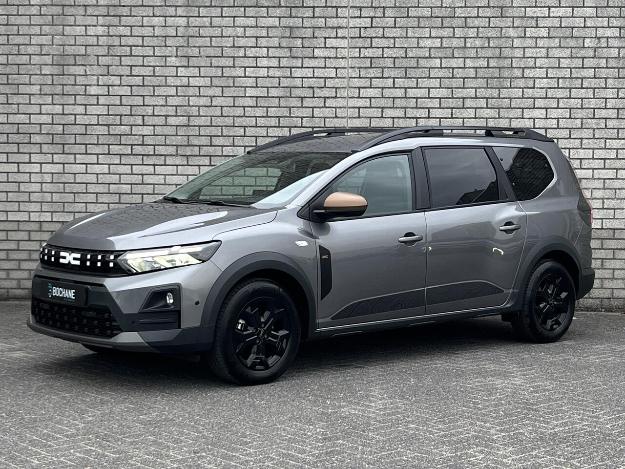 Dacia Jogger - 1.8 Hybrid 155 Limited Edition 7p. | Camera | Navigatie | Apple CarPlay / Android Auto | C - AutoWereld.nl