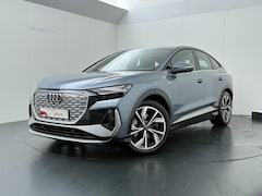 Audi Q4 Sportback e-tron - 45 quattro S edition 77 kWh | 265 PK | SoH 90% | Trekhaak wegklapbaar | Adaptive Cruise Co