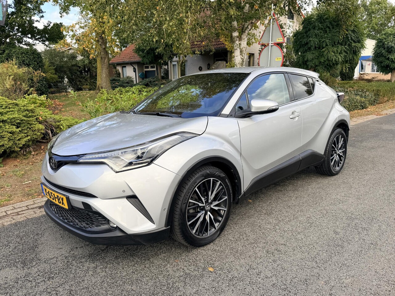 Toyota C-HR - 1.8 Hybrid 122PK AUT Executive•Leder•ACC - AutoWereld.nl