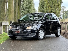 Volkswagen Golf - 1.6 TDI Highline