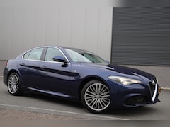 Alfa Romeo Giulia - 2.0T TI 200pk Harman-Kardon/*Blue Montecarlo*/Flippers/Leder/Adaptive