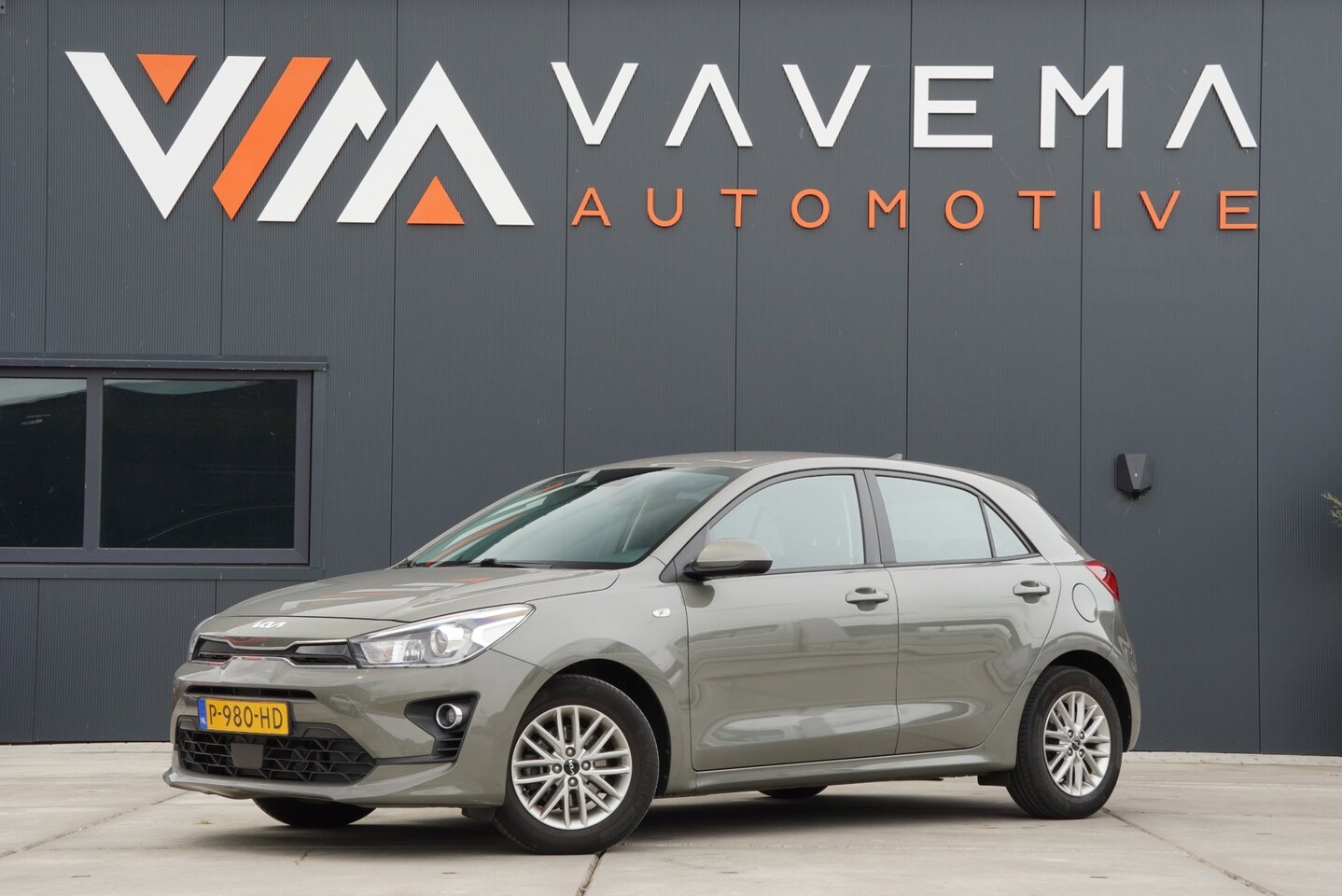 Kia Rio - 1.0 T-GDi MHEV DynamicLine 2022 Airco Navi Carplay Clima Cruise control Camera Stuurbedien - AutoWereld.nl